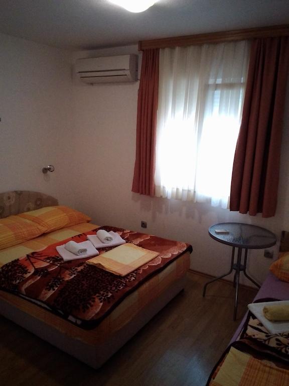 Hotel Quo Vadis เมจูโกเรีย ห้อง รูปภาพ